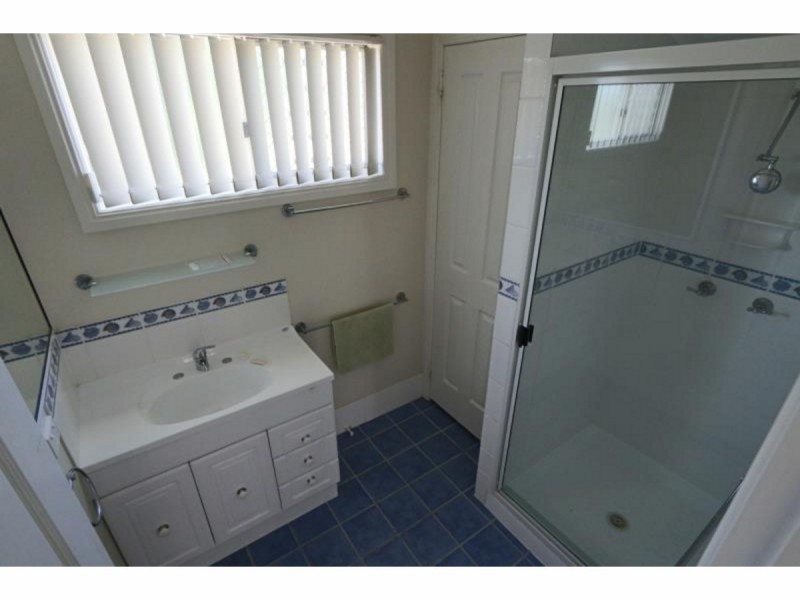 35 Dean Street, Berserker QLD 4701